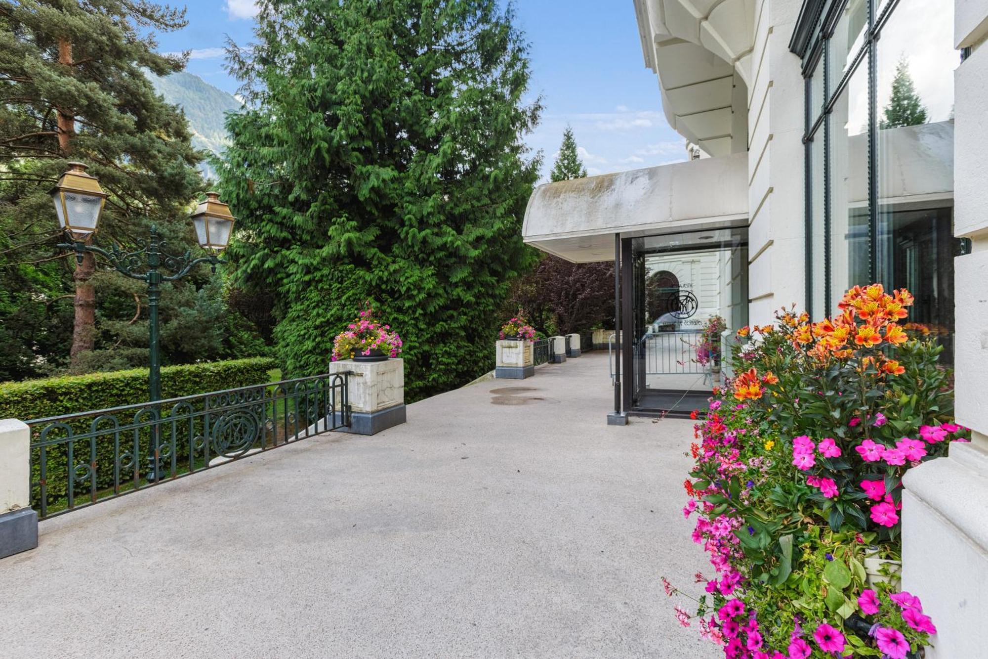 Central Majestic Apartment Near Skiing - Happy Rentals Chamonix Bagian luar foto